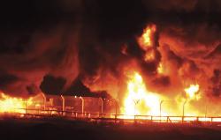 Rauch & Spiegel: Sechs Wochen Gewalt an der Grenze zu Gaza