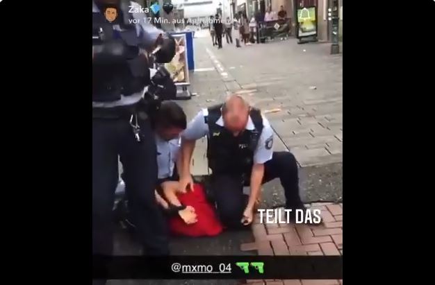 „Nimm Dein Knie runter, Bruder!“ Rassistische Polizeigewalt in Düsseldorf? [Video]