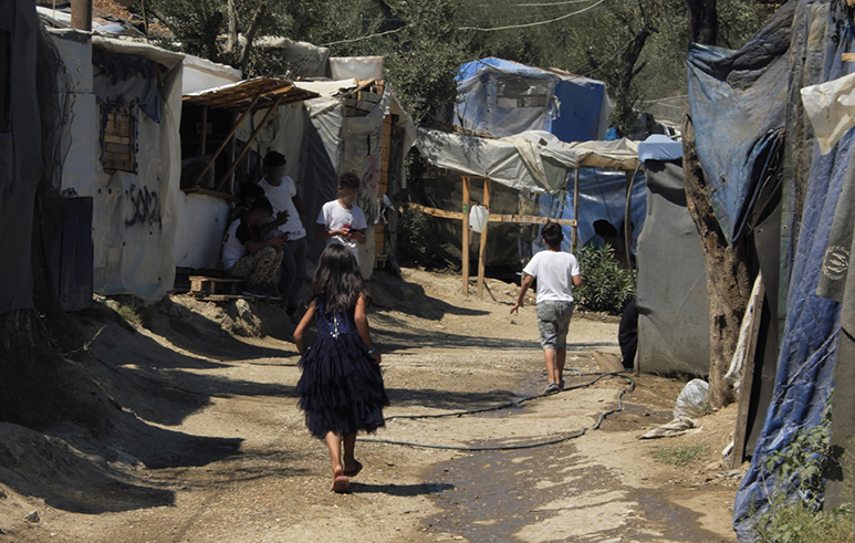 Erneut Brandstiftung im Migranten-Lager auf Samos