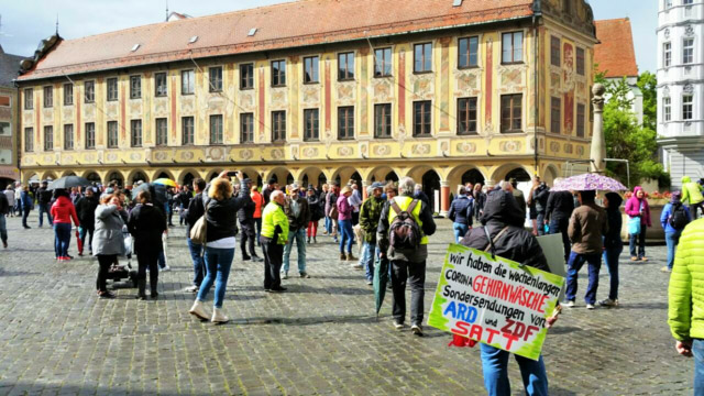 Stuttgart verbietet nächste „Querdenker“-Demonstrationen