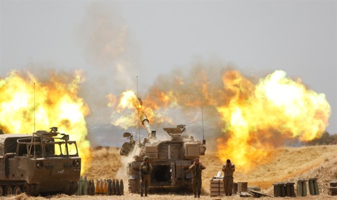 Gaza: IDF bombadiert Häuser von Hamas-Kommandeuren