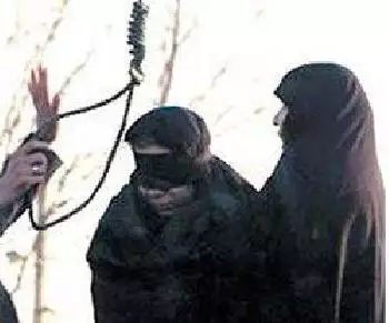 Liebespaar im Iran wegen Ehebruchs zum Tode verurteilt