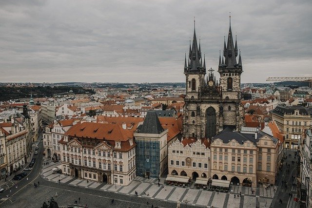 Corona-Proteste in Prag und Brünn