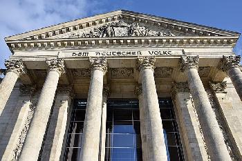 Der Bundestag als Verfassungsfeind?