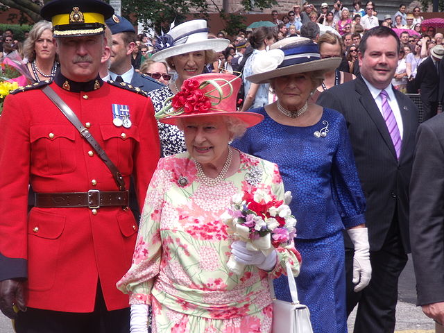 Königin Elizabeth II sagt, Camilla soll Königin werden