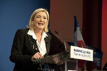 Wahl-in-Frankreich-Macron-und-Le-Pen-gehen-in-Stichwahl
