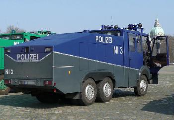 UNSonderberichterstatter-zu-Polizeigewalt-auf-CoronaDemos-Deutschland-nur-noch-Schnwetterdemokratie