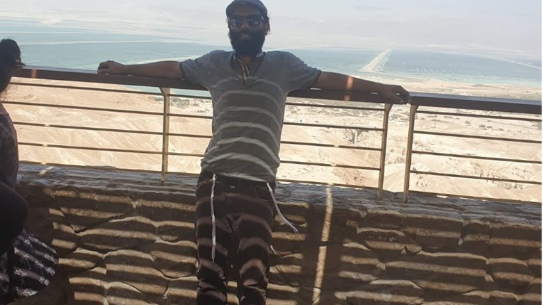 Mann starb, als er seinen Sohn vor Elad-Terroristen rettete