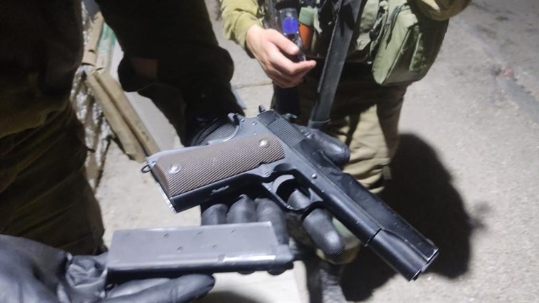 Terroristen eröffnen während der Samaria-Operation das Feuer auf IDF-Soldaten
