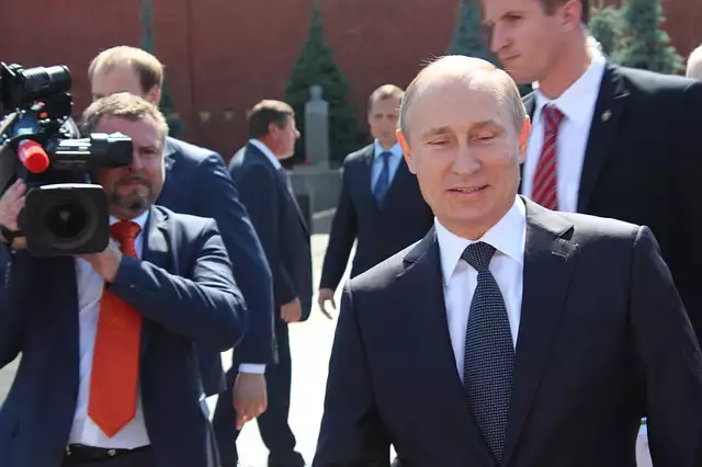 Putin reist zum ersten Mal seit dem Einmarsch in die Ukraine ins Ausland