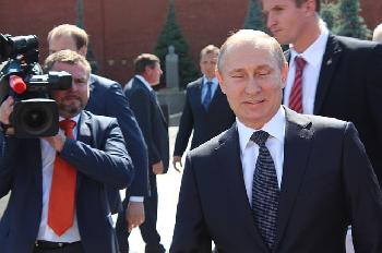 Putin-reist-zum-ersten-Mal-seit-dem-Einmarsch-in-die-Ukraine-ins-Ausland