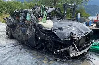 Personenwagen und ein Todesopfer aus dem Vierwaldstättersee geborgen