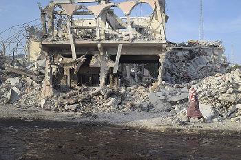 Mindestens-acht-Tote-bei-islamistischem-Angriff-in-Mogadischu