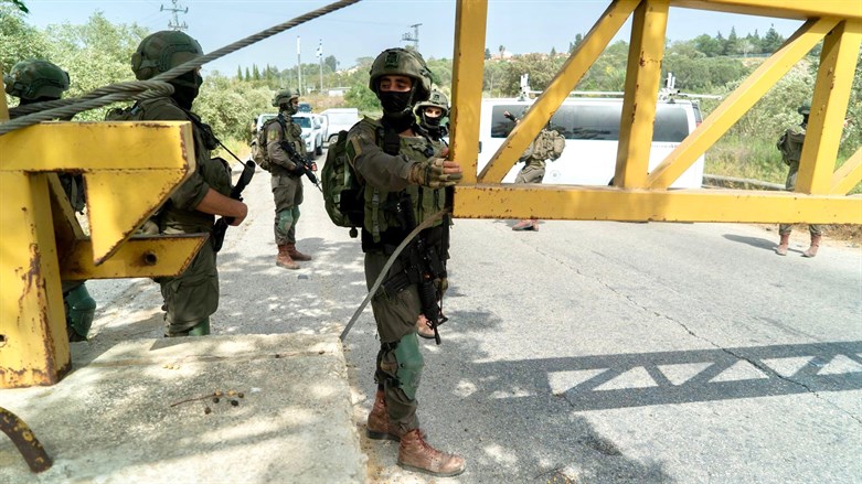Terroristen eröffnen das Feuer auf israelische Ingenieure im Norden Samarias