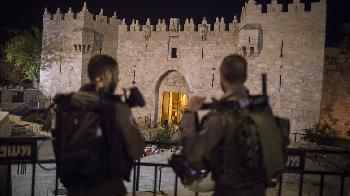 Erhhte-Spannungen-erwartet-Tausende-Polizisten-sollen-Jerusalem-whrend-der-Feiertage-sichern