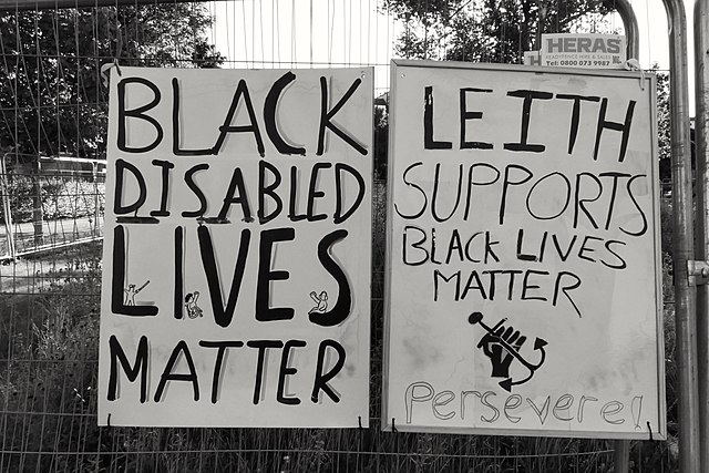 Hass und Betrug: Schwarze US-Journalistin rechnet mit „Black Lives Matter“ ab