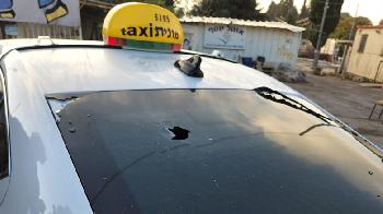 Taxifahrer-bei-Schussangriff-verwundet