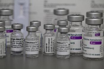 Impfstoffe-stoppen-nicht-die-Verbreitung-von-COVID