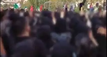 Nachdem der Chef der IRGC sagt, Samstag sei der „letzte Tag“ der Proteste, gehen die Behörden hart gegen die Universitäten vor