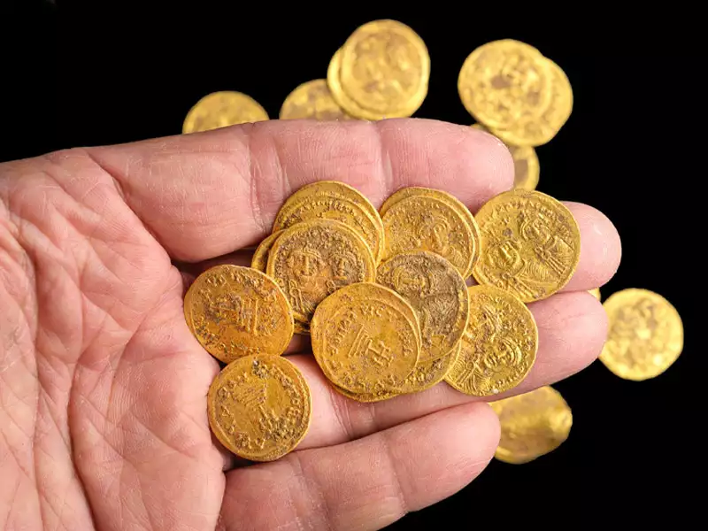  Antike Goldmünzen gefunden