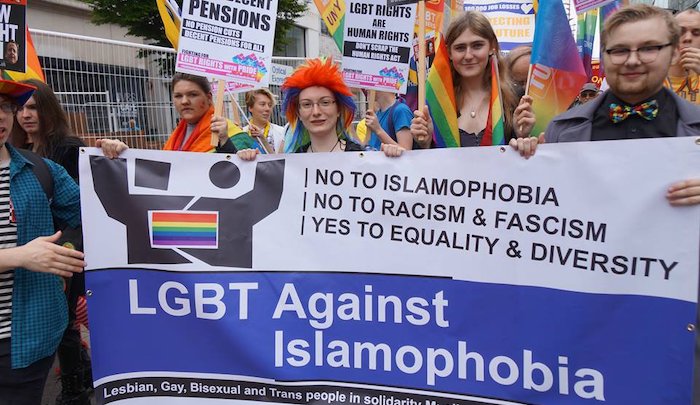 Muslime jagen und verprügeln LGBT-Personen brutal [Video]