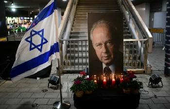 An-diesem-Tag-im-Jahr-1995-Yitzhak-Rabin-wird-von-dem-jdischen-Extremisten-Yigal-Amir-ermordet