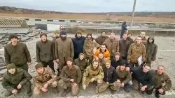 Gefangene der ukrainischen Schlangeninsel im Kriegsgefangenenaustausch freigelassen
