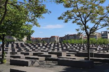 Beim-Internationalen-HolocaustGedenktag-geht-es-um-mehr-als-Terror-Vlkermord