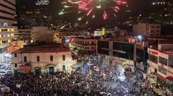 Palstinensische-Stdte-feiern-die-Ermordung-von-7-Israelis-bei-einem-Angriff-in-Jerusalem