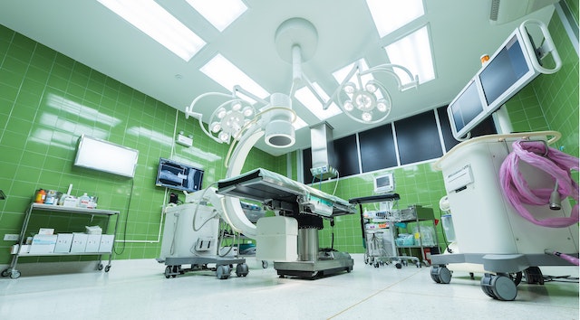 Lauterbachs Krankenhausreform kostet nur 100 Milliarden Euro