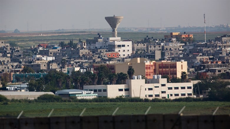 Palästinensische Terroristen zünden Bombe an israelischem Bulldozer entlang der Grenze zum Gazastreifen