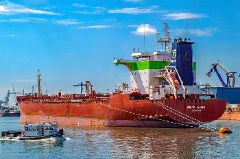 Umweltschtzer-besorgt-LNGSchiffe-gefhrden-Artenvielfalt-im-Wattenmeer-durch-ChlorEinsatz