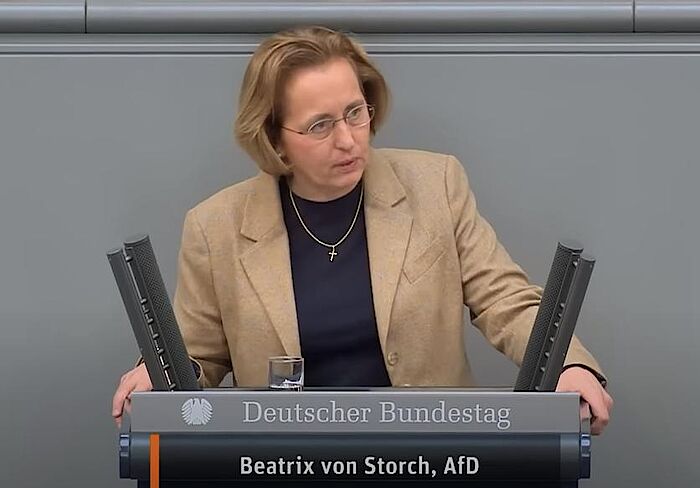 Bundestag: Beatrix von Storch rechnet mit Merkel-Ära ab [Video]