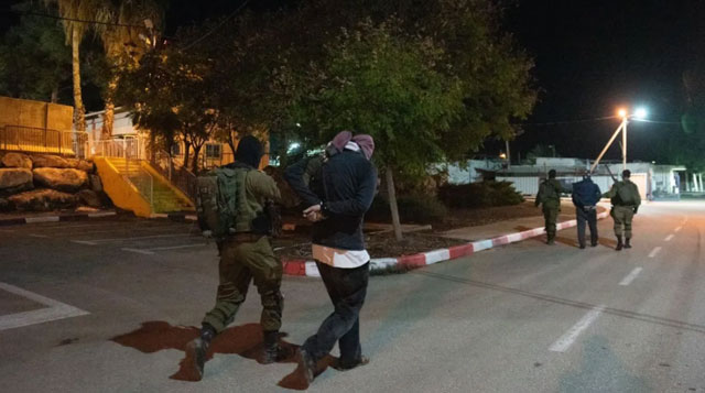 Drei Araber beim Versuch, eine junge Frau zu entführen, erwischt