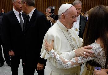 Papst-Franziskus-besucht-Ungarn-zum-zweiten-Mal-nach-2021--Ein-umfassender-Blick-auf-seine-Reise
