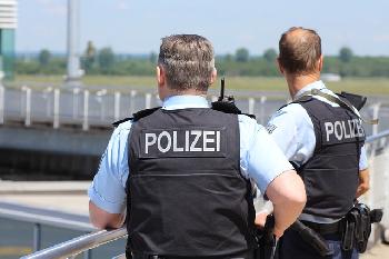 Gewalteskalation-am-Tbinger-Hauptbahnhof-Jugendliche-tritt-Bundespolizisten-mehrfach-gegen-den-Kopf