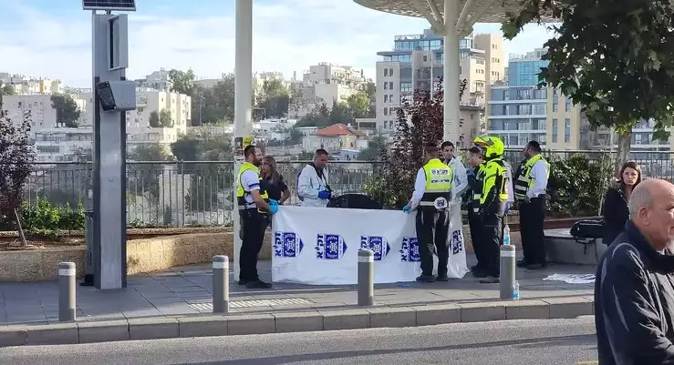 Drei Tote und Sechs Verletzte bei Terroranschlag in Jerusalem [Video]