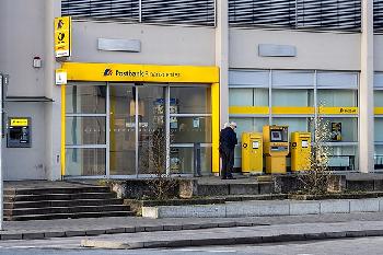 Postbankfilialen-auf-dem-Rckzug-Was-der-drastische-Einschnitt-der-Deutschen-Bank-bedeutet