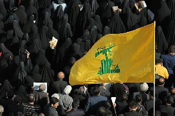 Iran-Orchestriert-Mehrfrontenkrieg-gegen-Israel-Hisbollahs-Rolle-im-Kontext-des-Regionalen-Konflikts