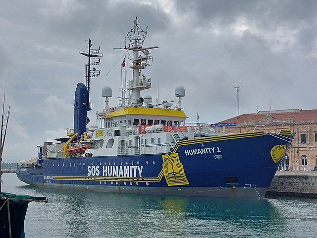 Italienische Behörden stoppen deutsches "Rettungsschiff" der SOS Humanity