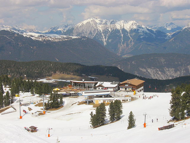 Tragödie in Tirol: Gondelabsturz im Ski-Gebiet Hochoetz mit Schwerverletzten