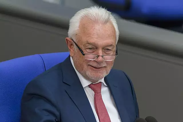 Kubicki wirft Faeser autoritäre DDR-Denkweise vor