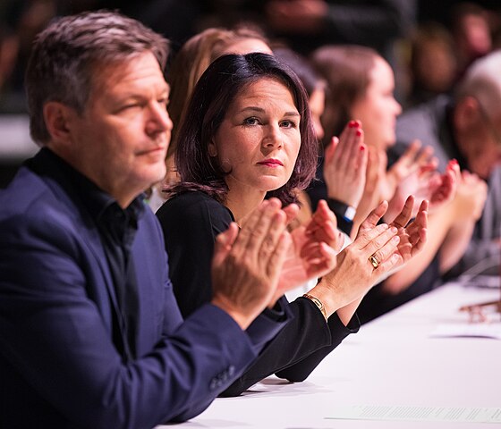 Grüne stoppen heimlich deutsche Waffenlieferungen nach Israel  