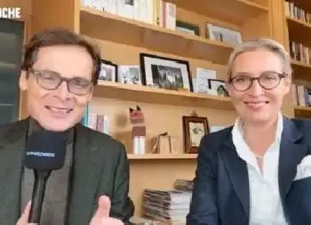 In summa cum laude: Alice Weidel im Interview mit Roger Köppel Video