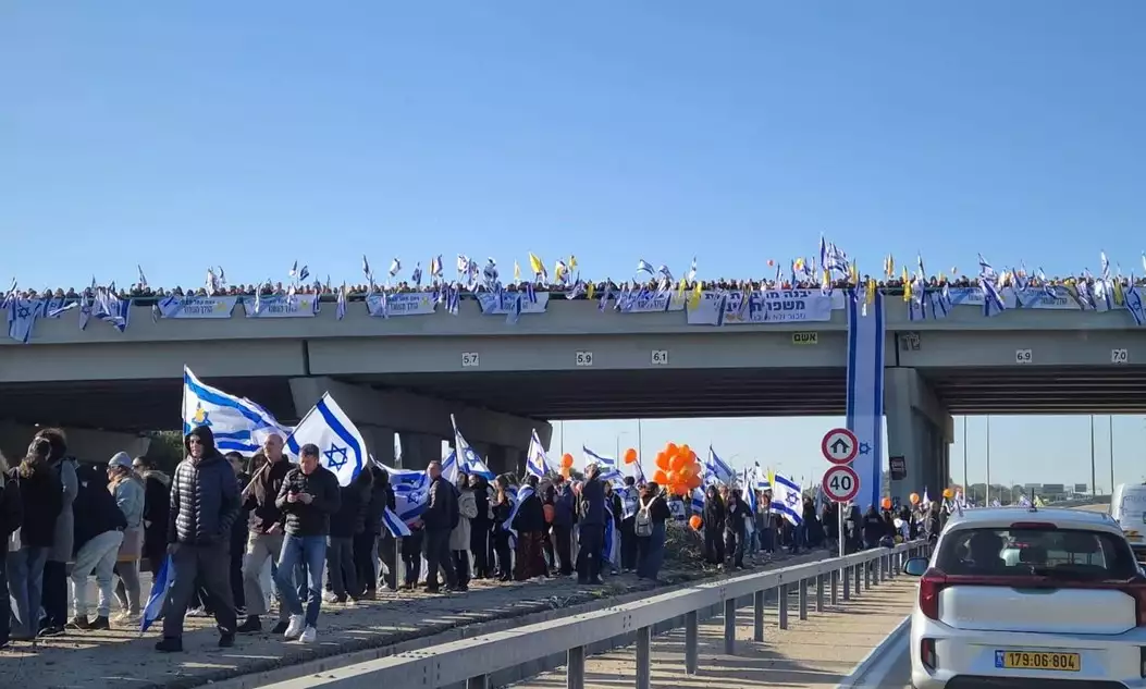 Israel nimmt Abschied von ermordeten Geiseln Shiri, Ariel und Kfir Bibas