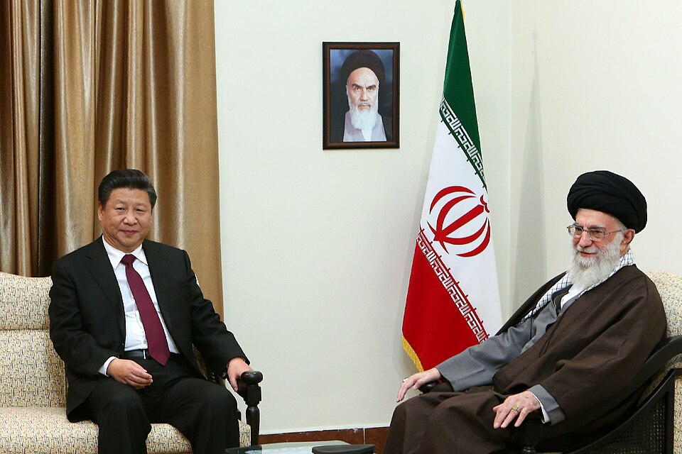 Iran prangert US-Doppelspiel an – während es selbst am Atomprogramm festhält