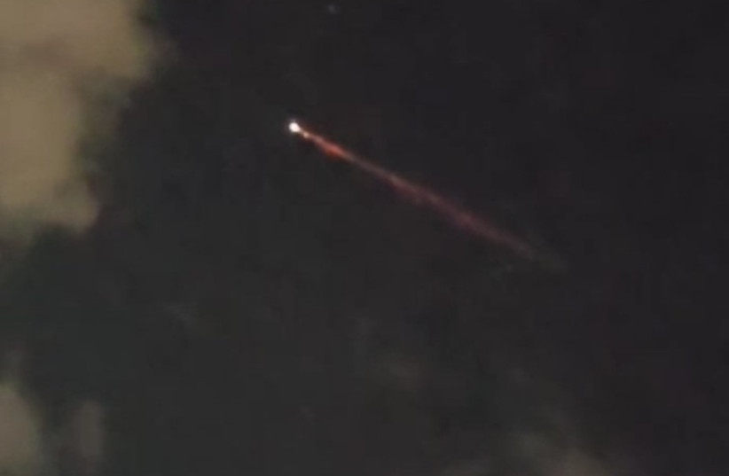 Huthi-Rakete aus dem Jemen abgefangen – Sirenen in Tel Aviv