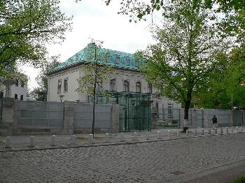 Anschlagsplan-gegen-israelische-Botschaft-Terrorverdacht-gegen-18Jhrigen-erhrtet-sich
