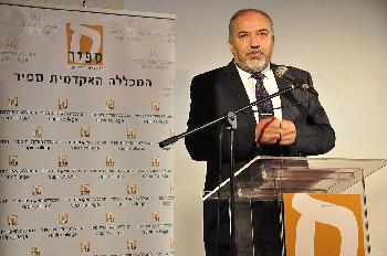 Israels-politischer-Zank-um-Gaza-Hilfe-fr-Hamas-oder-humanitre-Notwendigkeit