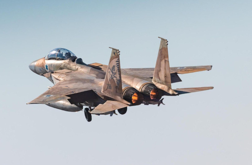 Israel trifft das Herz des Regimes: Luftwaffe eliminiert Irans Armeechef – über 100 Drohnen im Anflug